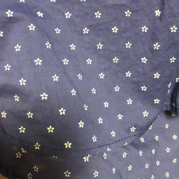 Blue button up shirt with white star design - Picture 4 of 4